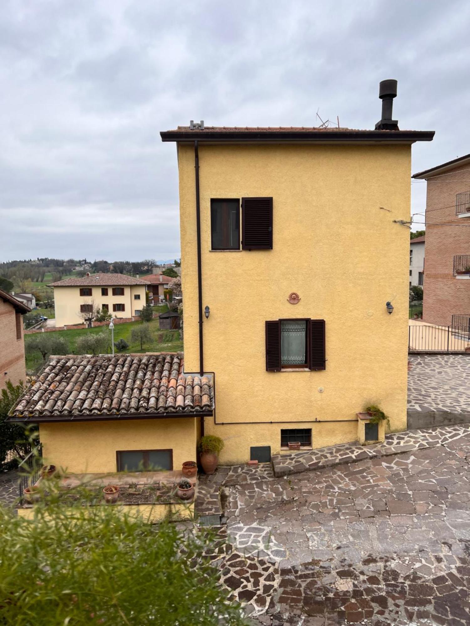 Lucky Garden Bed and Breakfast Bevagna Esterno foto