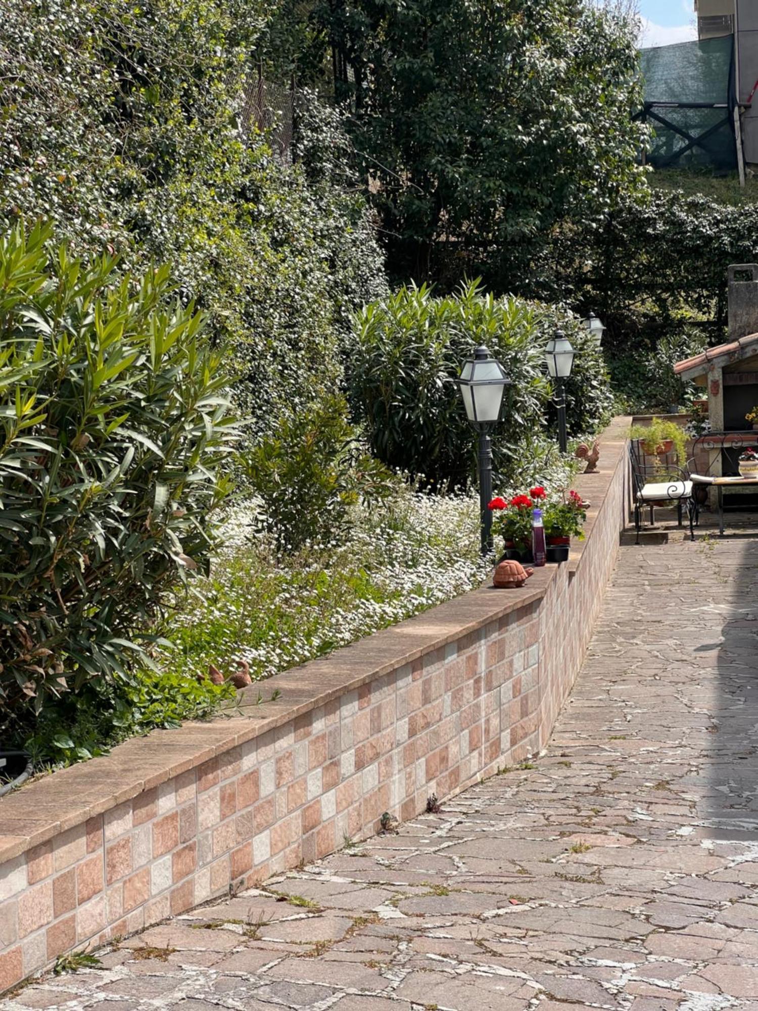 Lucky Garden Bed and Breakfast Bevagna Esterno foto